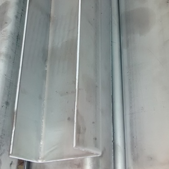 Perfil Dobrado Inox Ruspristeel